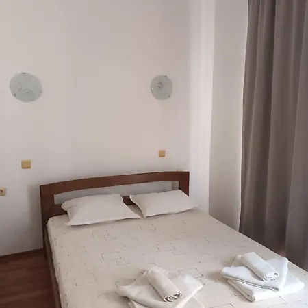 студио кактус 公寓 圣弗拉斯